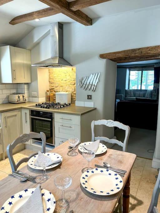 Cotswold Cottage- Central Witney Buitenkant foto